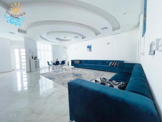 Blue house 4