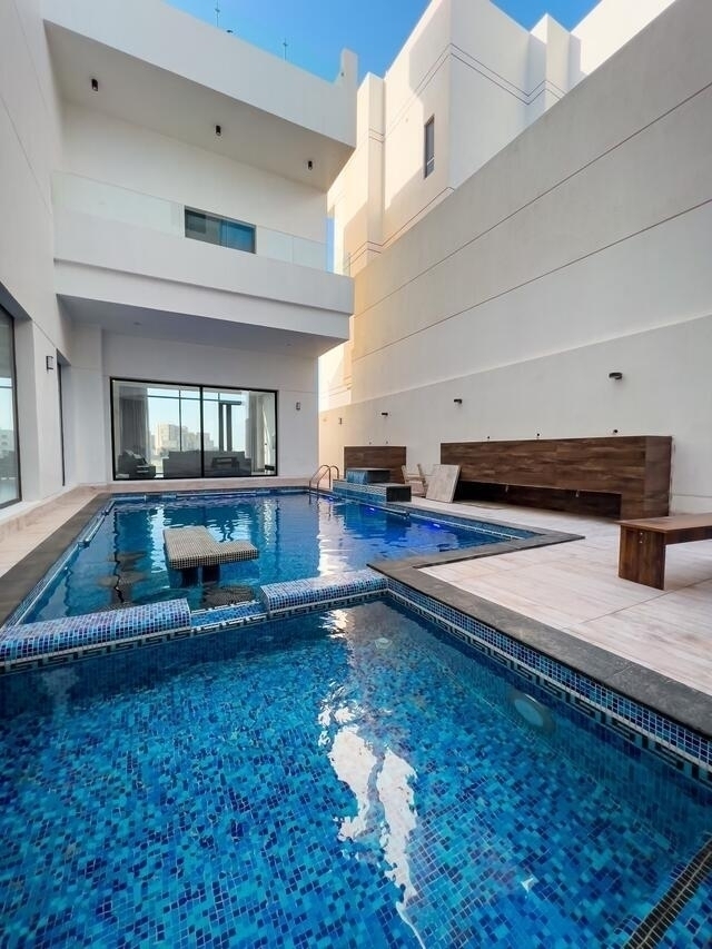 Lantana chalet