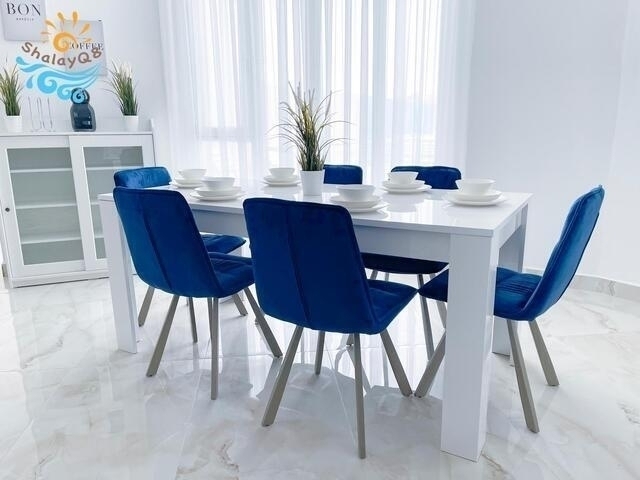 blue house 3