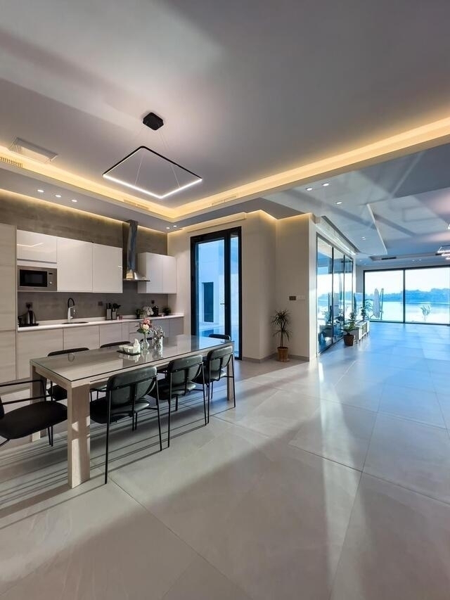 SB CHALET