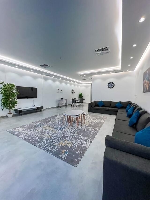 J Chalet
