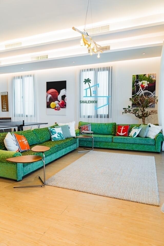SEA CHALET