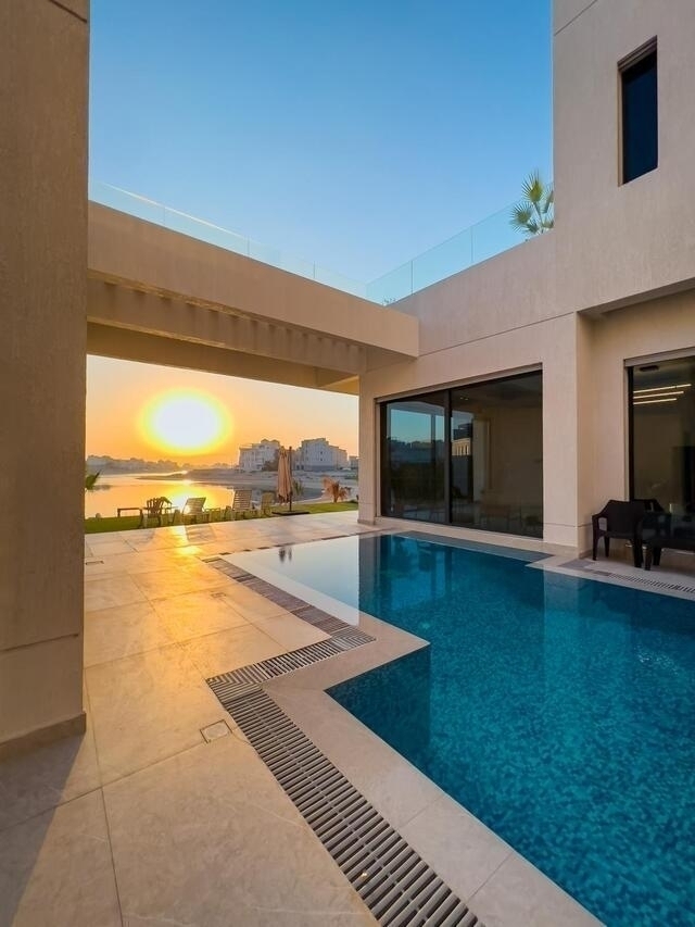SB CHALET