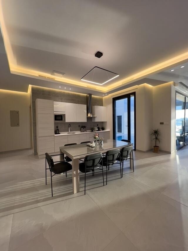 SB CHALET