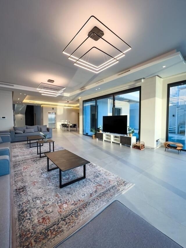 SB CHALET