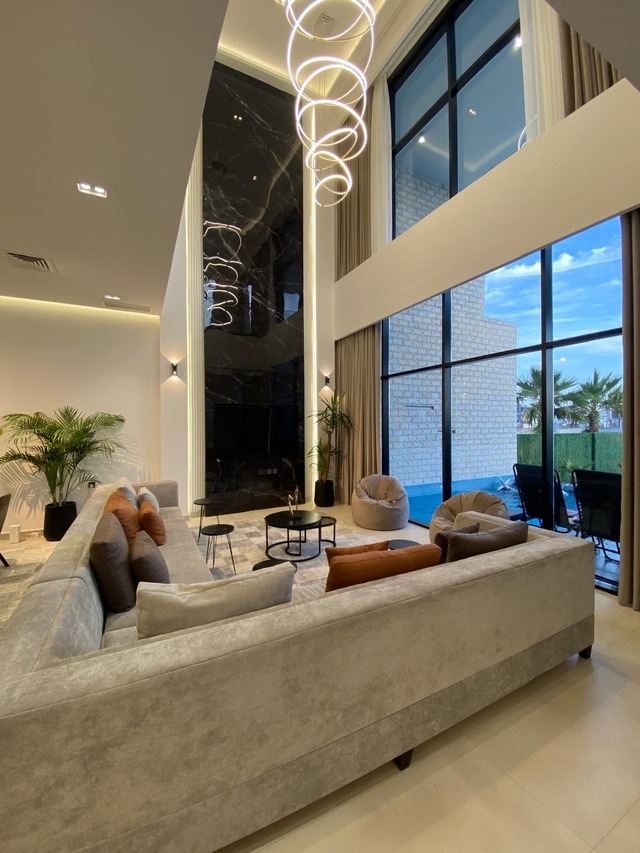 S CHALET