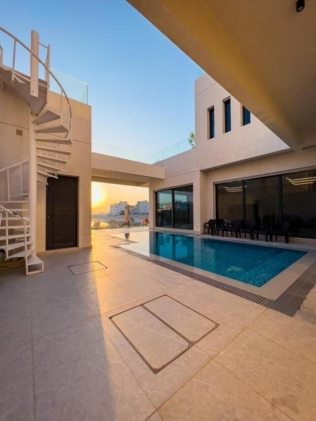 SB CHALET
