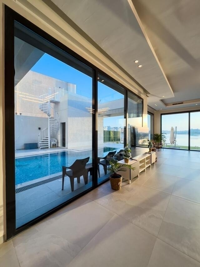 SB CHALET