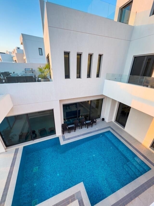 SB CHALET