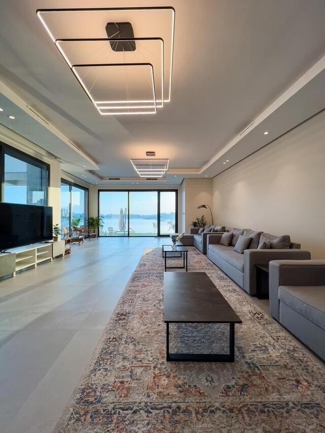 SB CHALET