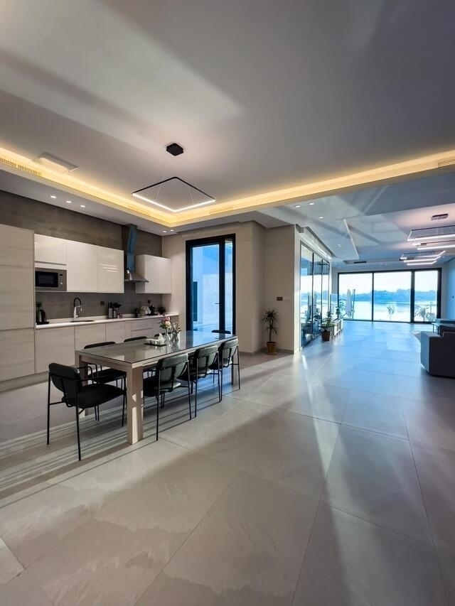 SB CHALET