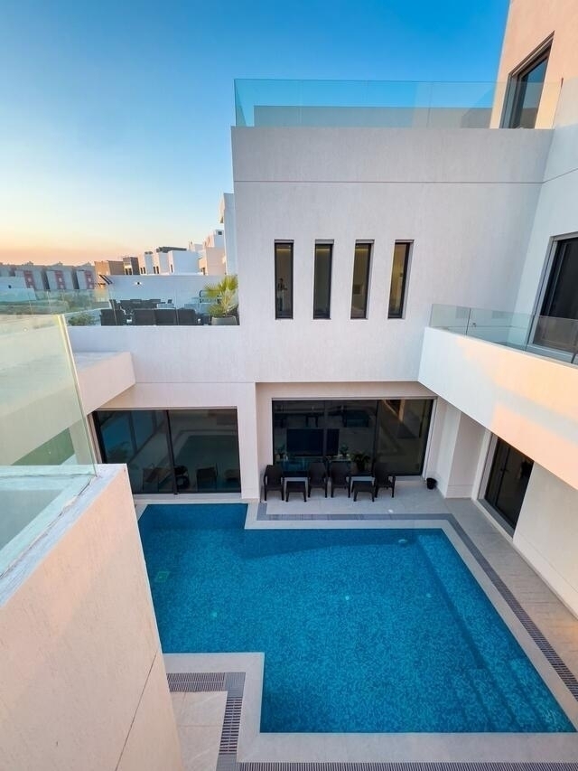 SB CHALET